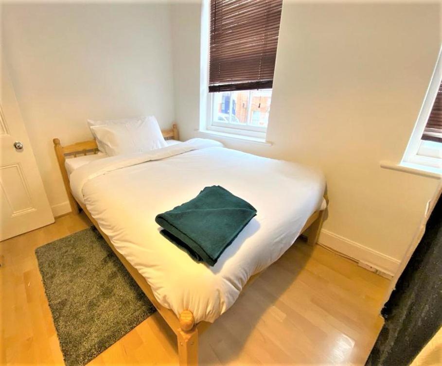 Smart 1 Bedroom Apartment In The City - Islington London Exteriör bild
